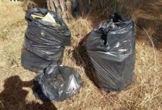 Rimossi rifiuti abbandonati abusivamente