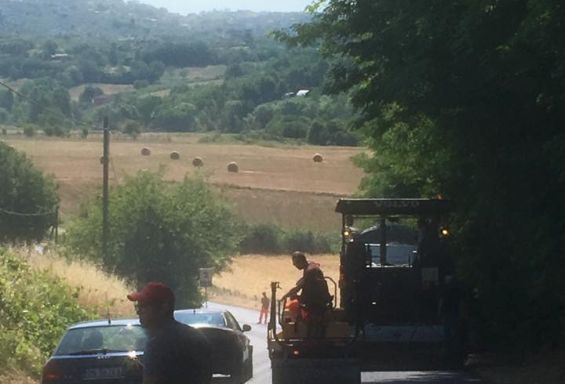 Nuovo manto stradale per Via delle Valli
