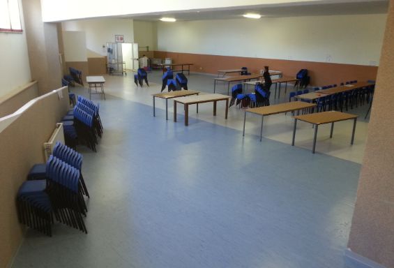 Istituto Comprensivo: nuova pavimentazione per la mensa