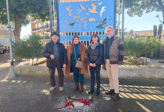 Testimonianze e pietra d'inciampo per celebrare la Giornata della Memoria